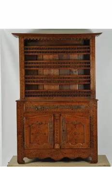buffet-vaisselier Plouay-et-Baud(Morbihan) 1860-1880 1986.56.1.5 Photo Mucem