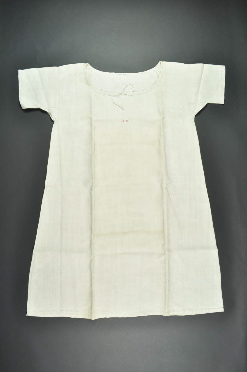 chemise de femme 1992.28.1 Photo Mucem