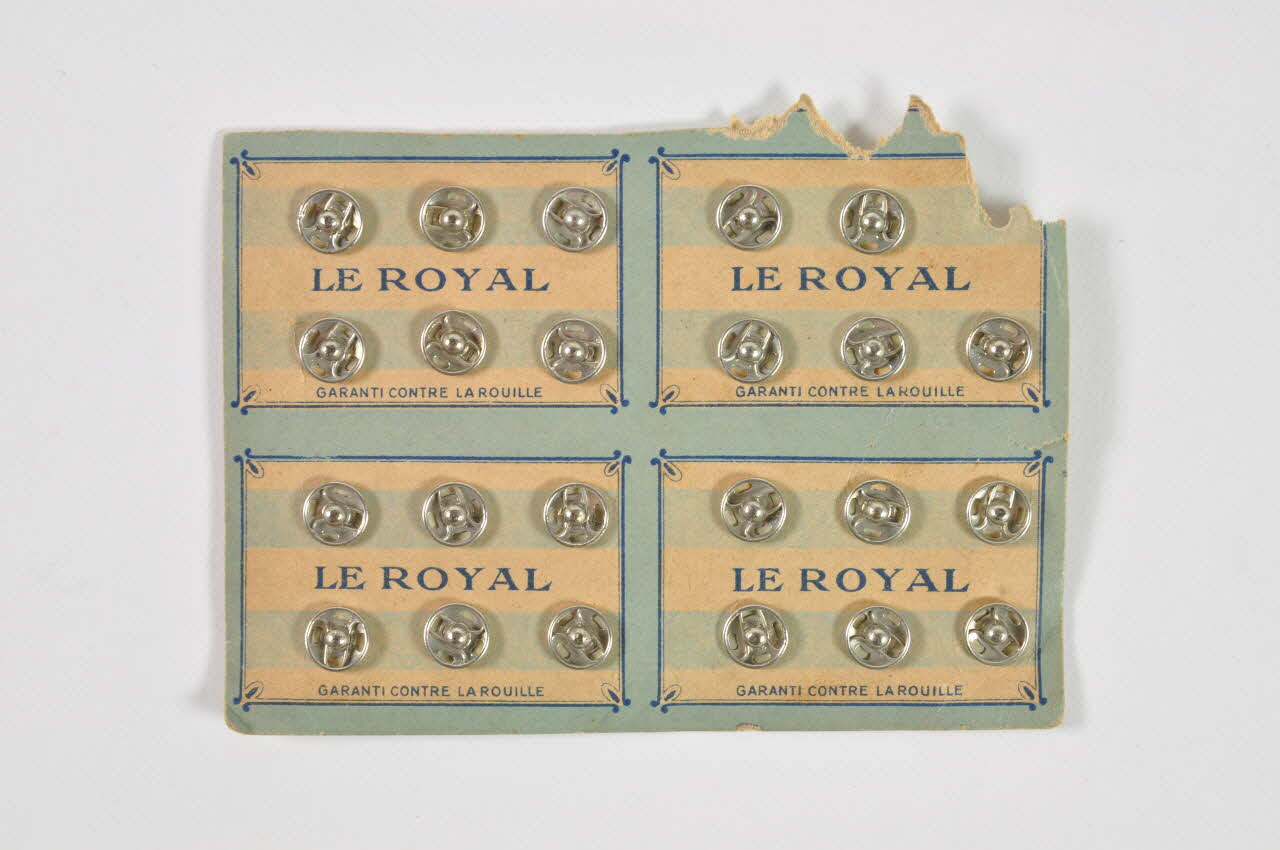 CARTON DE BOUTONS 1993.28.68.4.4 Photo Mucem