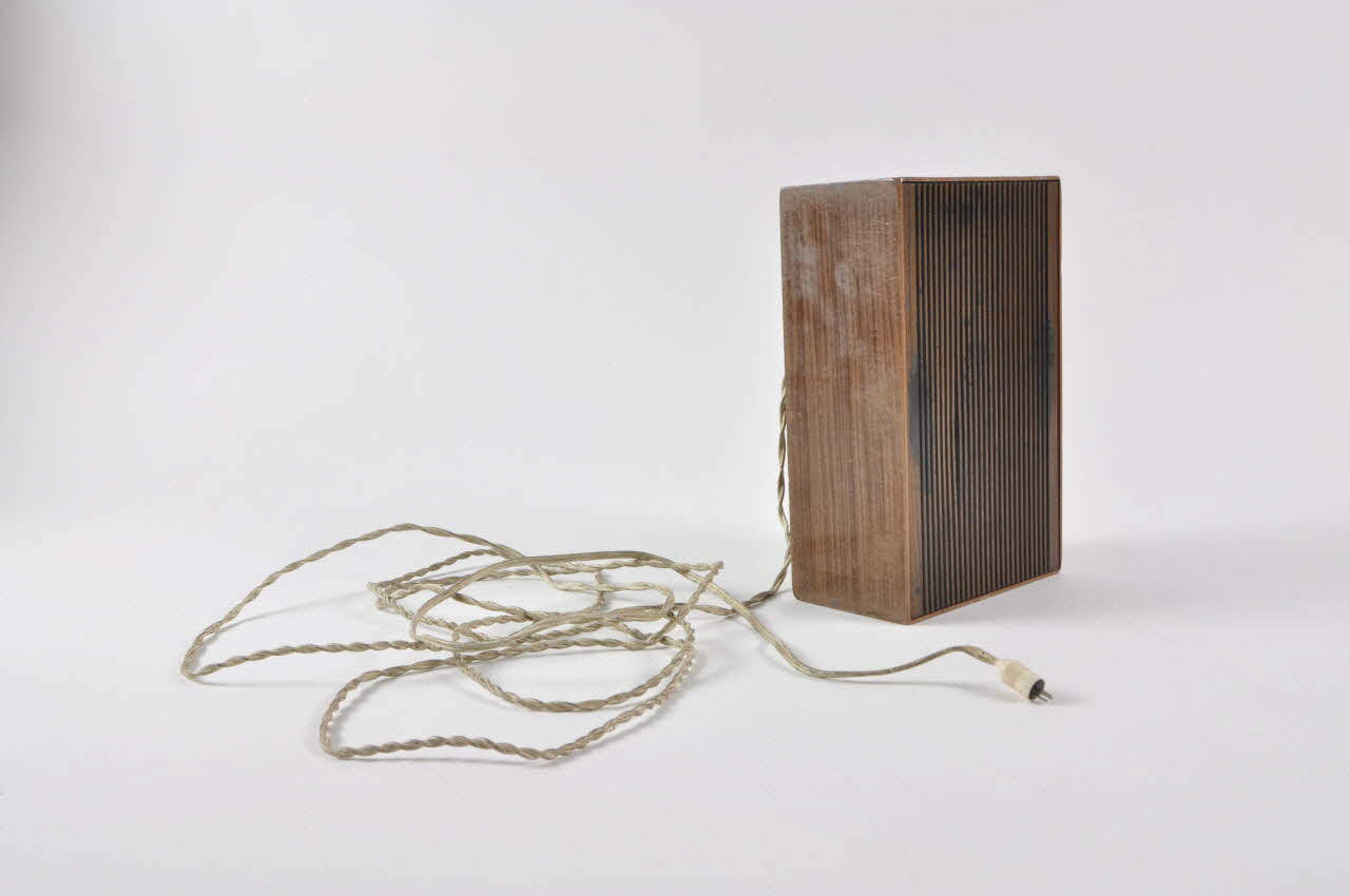 Grundig haut-parleur 1980 1992.35.22.2 Photo Mucem