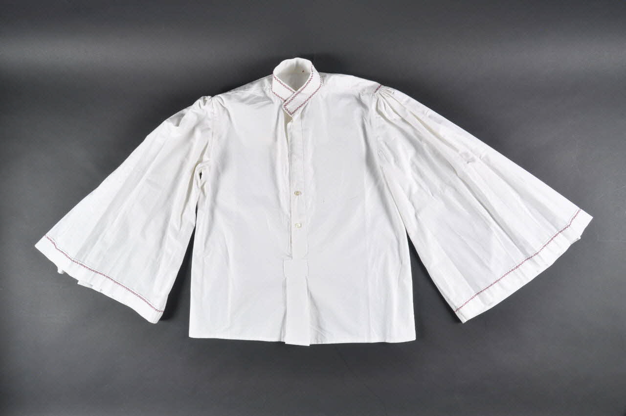 chemise DMH1993.44.3.2 Photo Mucem