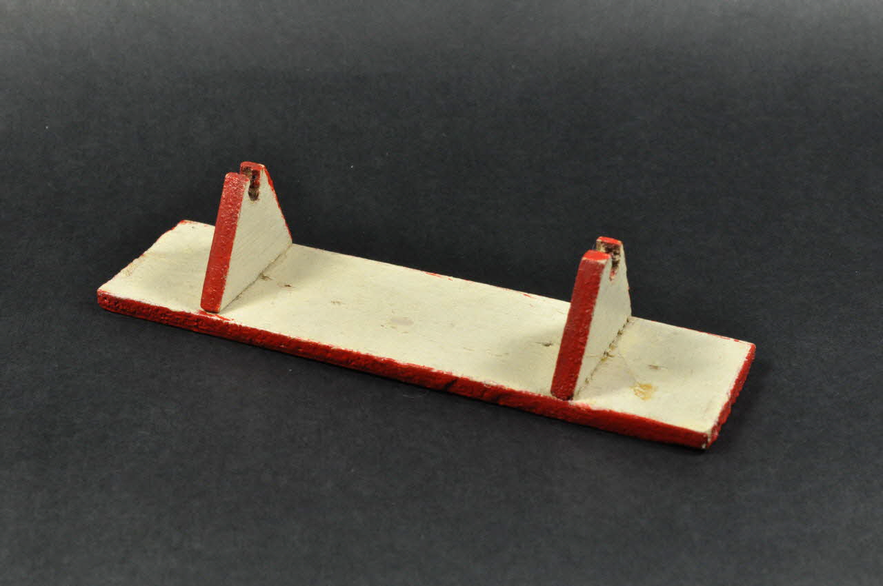 Georges Berger accessoire de cirque 1924-1971 1996.2.12.14 Photo Mucem