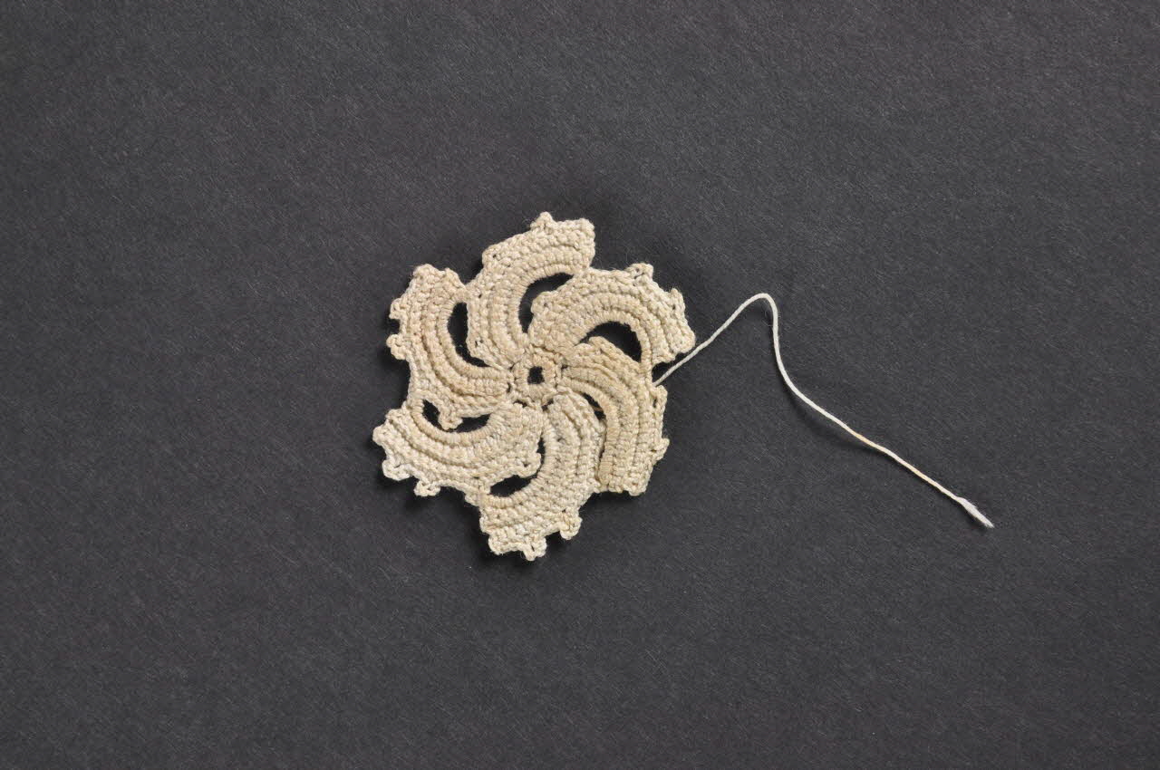 échantillon de dentelle Île-de-France, France 1901 1994.42.1.6 Photo Mucem