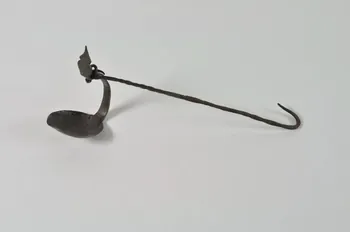lampe à un godet ouvert Chaleil 1943.137.17 Photo Mucem