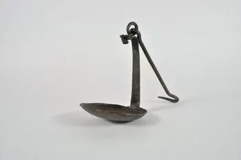 lampe à un godet ouvert Chaleil 1943.137.20 Photo Mucem