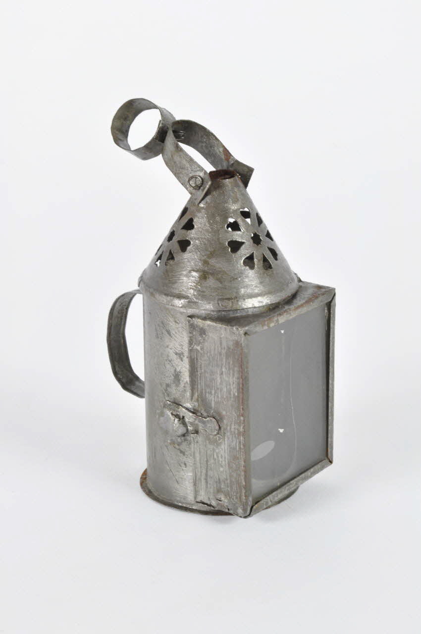 lanterne Lanterne 1943.137.30 Photo Mucem