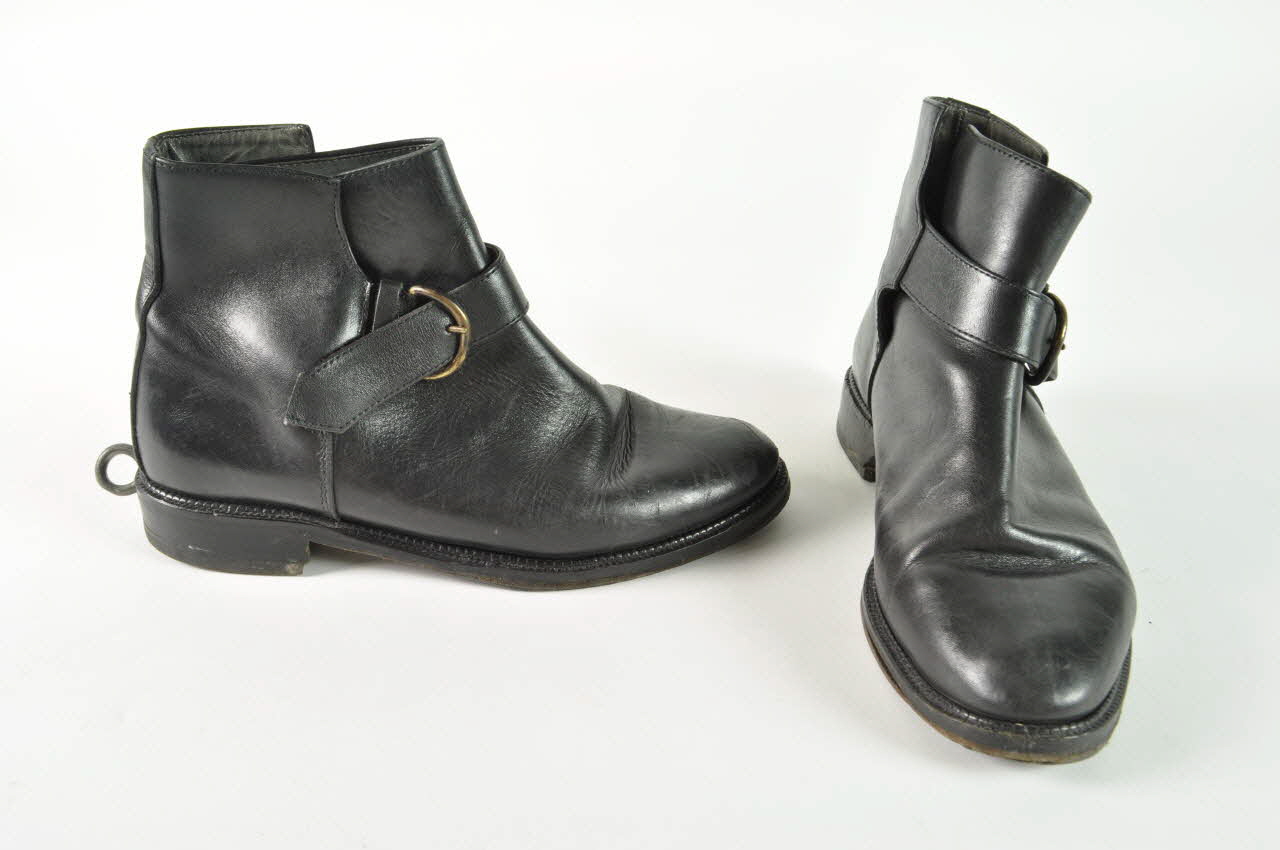 chaussure France 1974 1997.18.3.3.1-2 Photo Mucem