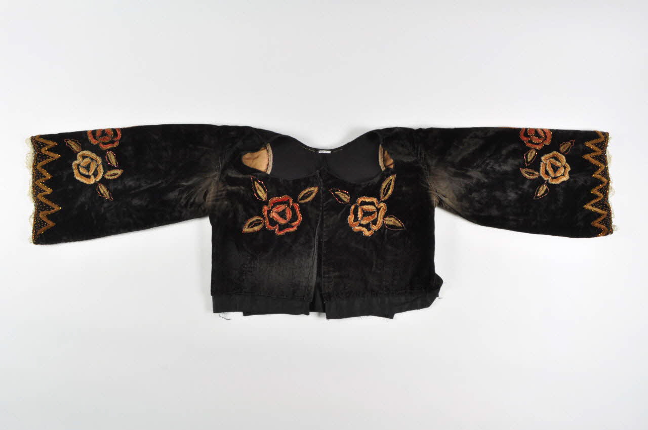 corsage De Pont-Aven 1950 1997.2.4 Photo Mucem