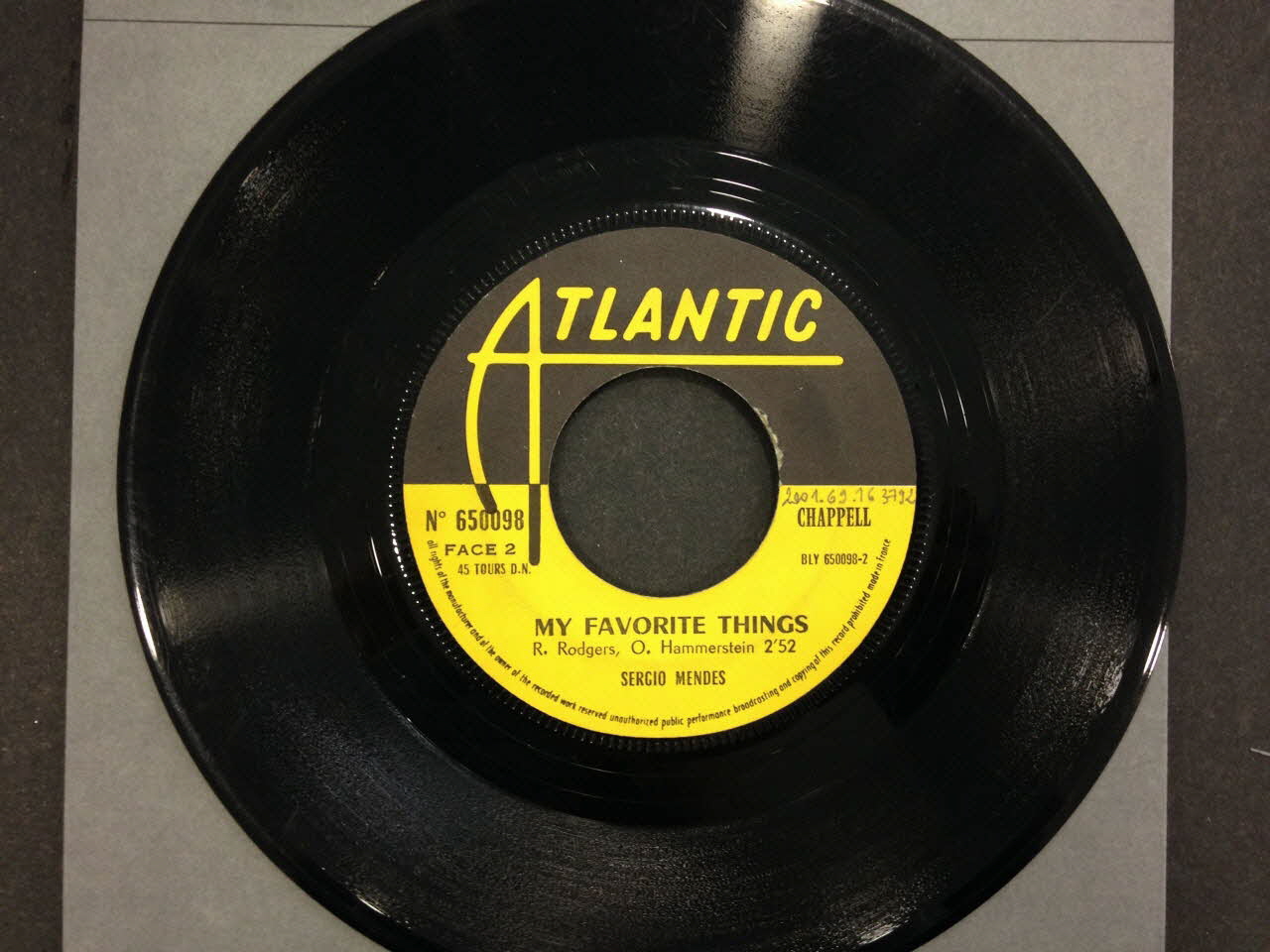 disque 45 tours My favorite things 2001.69.16.3792 Photo