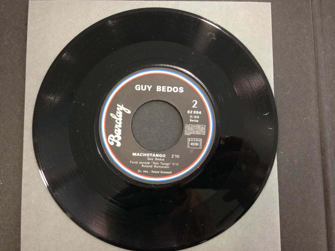 Guy Bedos ; Barclay disque 45 tours Machotango France 1978 2001.69.16.3798 Photo