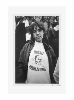 Daniele Segre tirage photographique Portrait d'une jeune ultras de la Juventus de Turin Piémont, Italie 1977/5-1979/5 2016.24.15  Photo Mucem/ Yves Inchierman