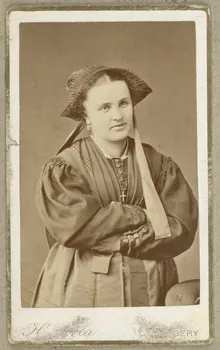 H. Perla photographie Album n°2 du Musée d'ethnographie du Trocadéro Rhône-Alpes, France 1875-1899 Ph.1944.41.199  Photo Mucem/Perla, H.