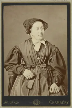 H. Perla photographie Album n°2 du Musée d'ethnographie du Trocadéro Rhône-Alpes, France 1875-1899 Ph.1944.41.201  Photo Mucem/Perla, H.
