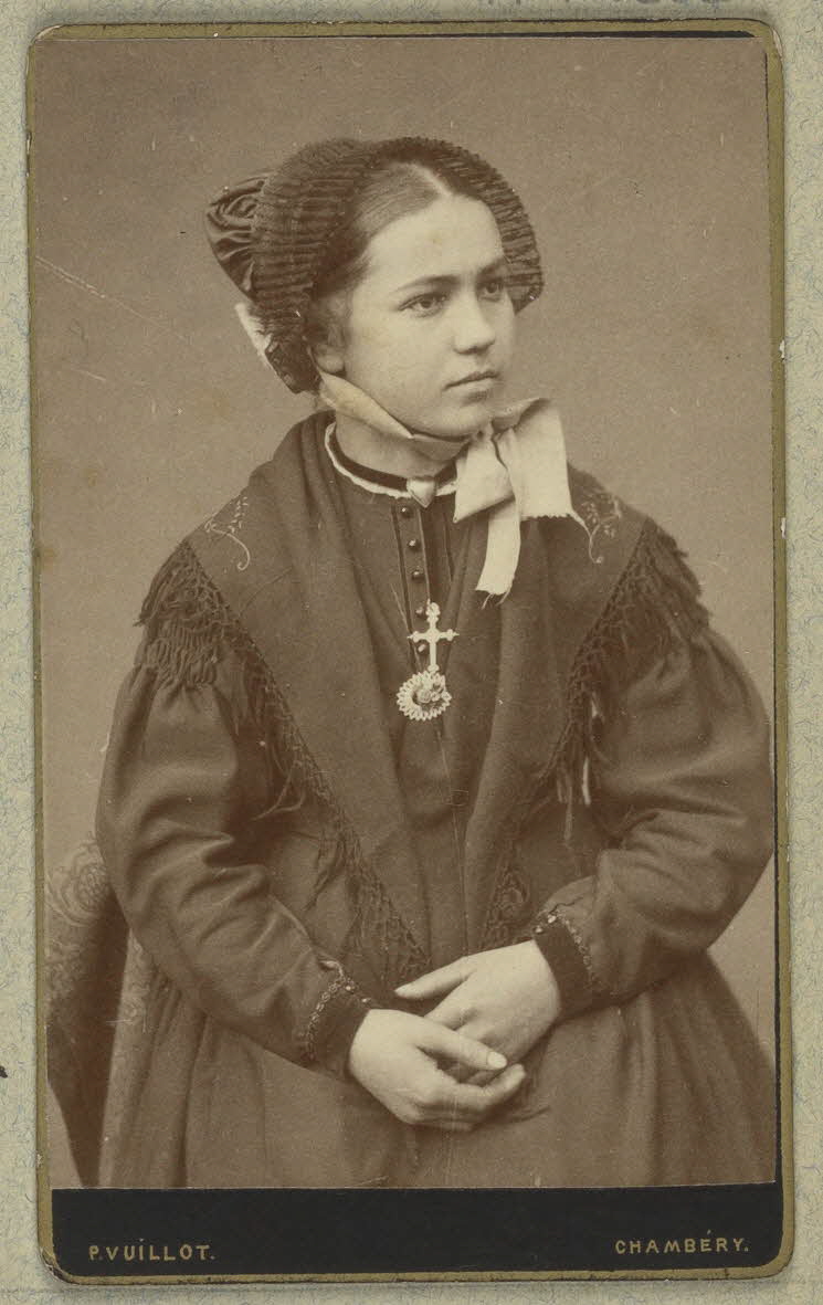 P. Vuillot photographie Album n°2 du Musée d'ethnographie du Trocadéro Rhône-Alpes, France 1875-1899 Ph.1944.41.202 Photo