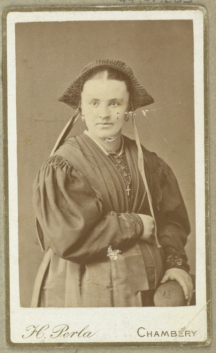 H. Perla photographie Album n°2 du Musée d'ethnographie du Trocadéro Rhône-Alpes, France 1875-1899 Ph.1944.41.203 Photo