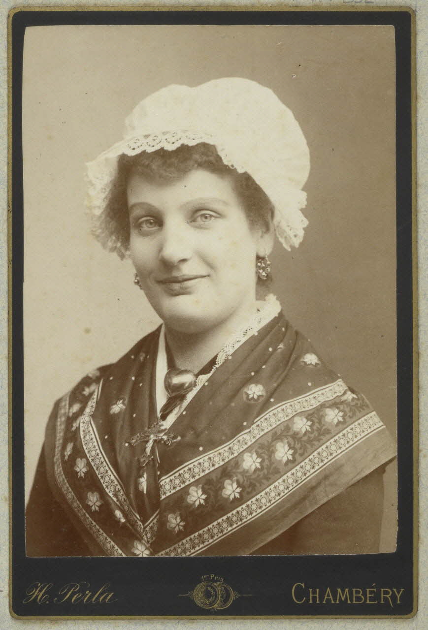 H. Perla photographie Album n°2 du Musée d'ethnographie du Trocadéro Rhône-Alpes, France 1875-1899 Ph.1944.41.232 Photo