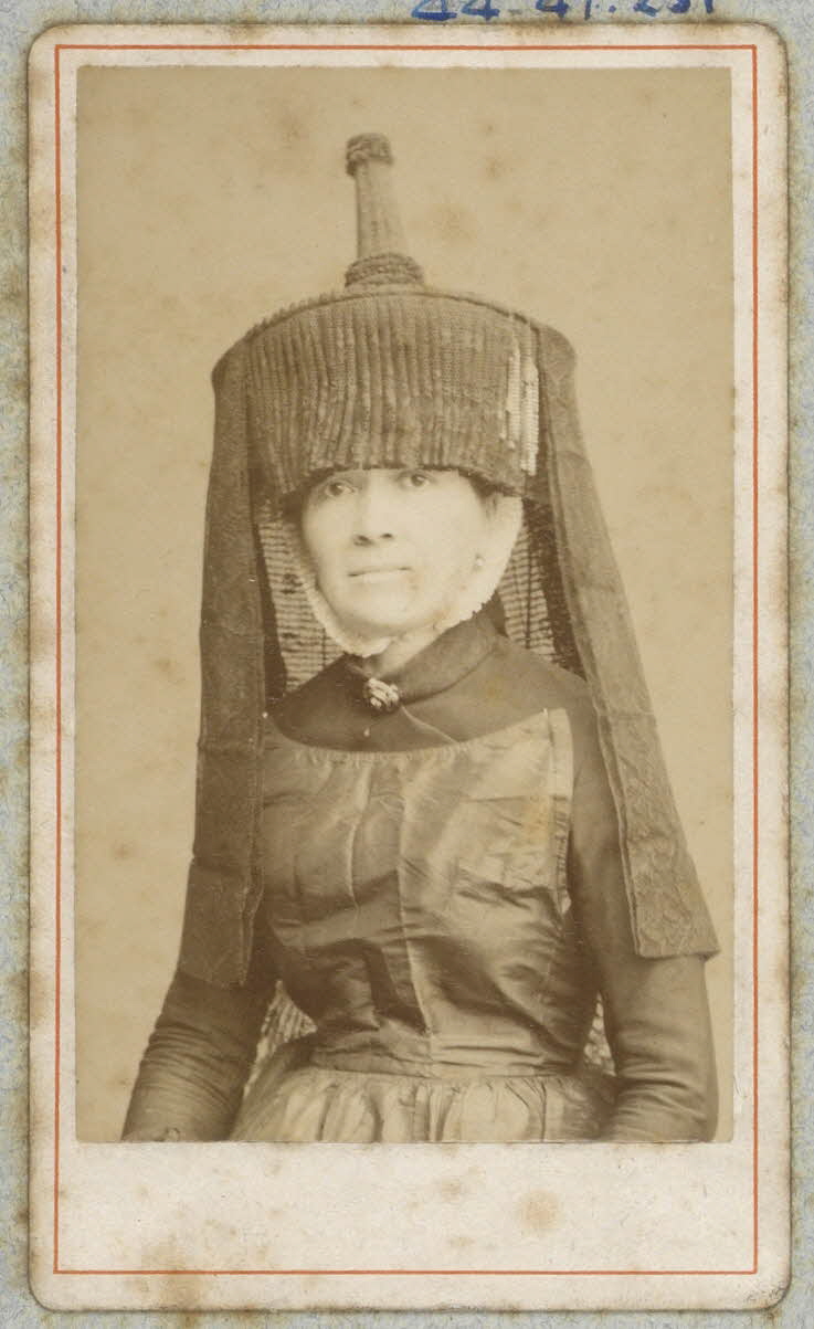 Desnoy ? photographie Album n°2 du Musée d'ethnographie du Trocadéro Bourgogne, France 1875-1899 Ph.1944.41.251 Photo