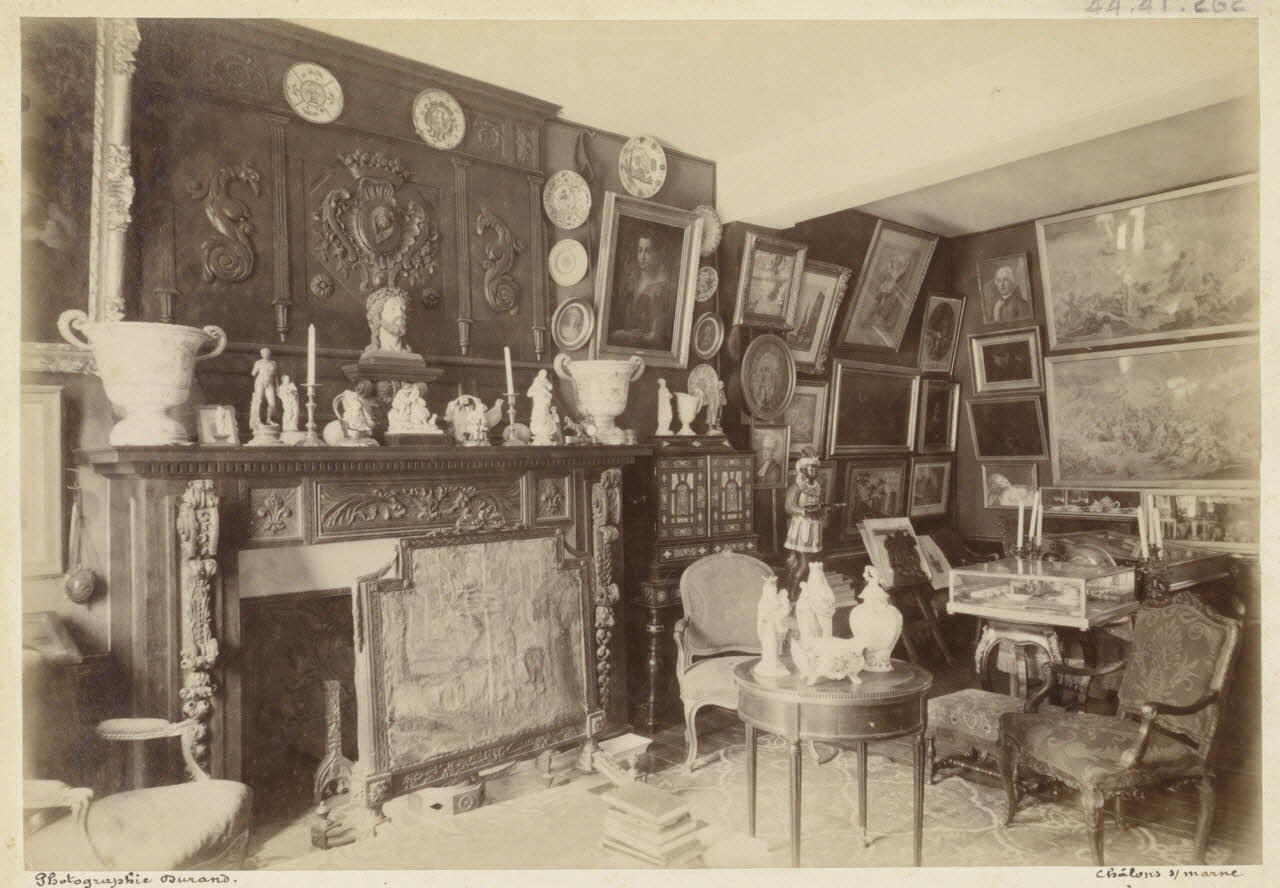 Durand photographie Album n°2 du Musée d'ethnographie du Trocadéro ; Collection Auguste Nicaise Champagne-Ardenne, France 1875-1899 Ph.1944.41.262 Photo Mucem / André Durand