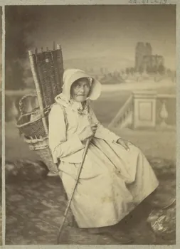 Ch. Gilbert photographie Album n°2 du Musée d'ethnographie du Trocadéro Lorraine, France 1875-1899 Ph.1944.41.279 Photo