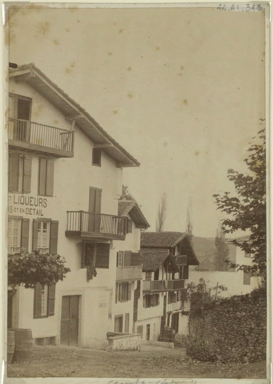 Anonyme photographie Album n°3 du Musée d'ethnographie du Trocadéro Aquitaine, France 1875-1899 Ph.1944.41.343 Photo