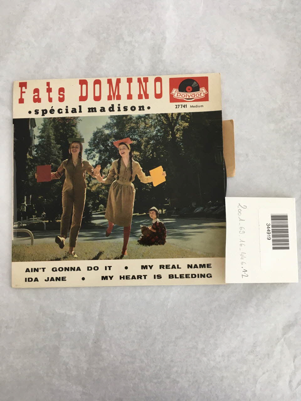 disque 45 tours Special Madison 2001.69.16.446.1-2 Photo