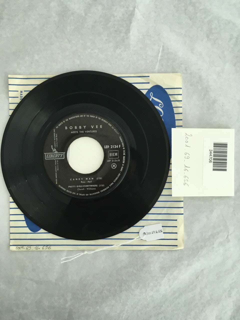 disque 45 tours Goodnight Irene 2001.69.16.656 Photo