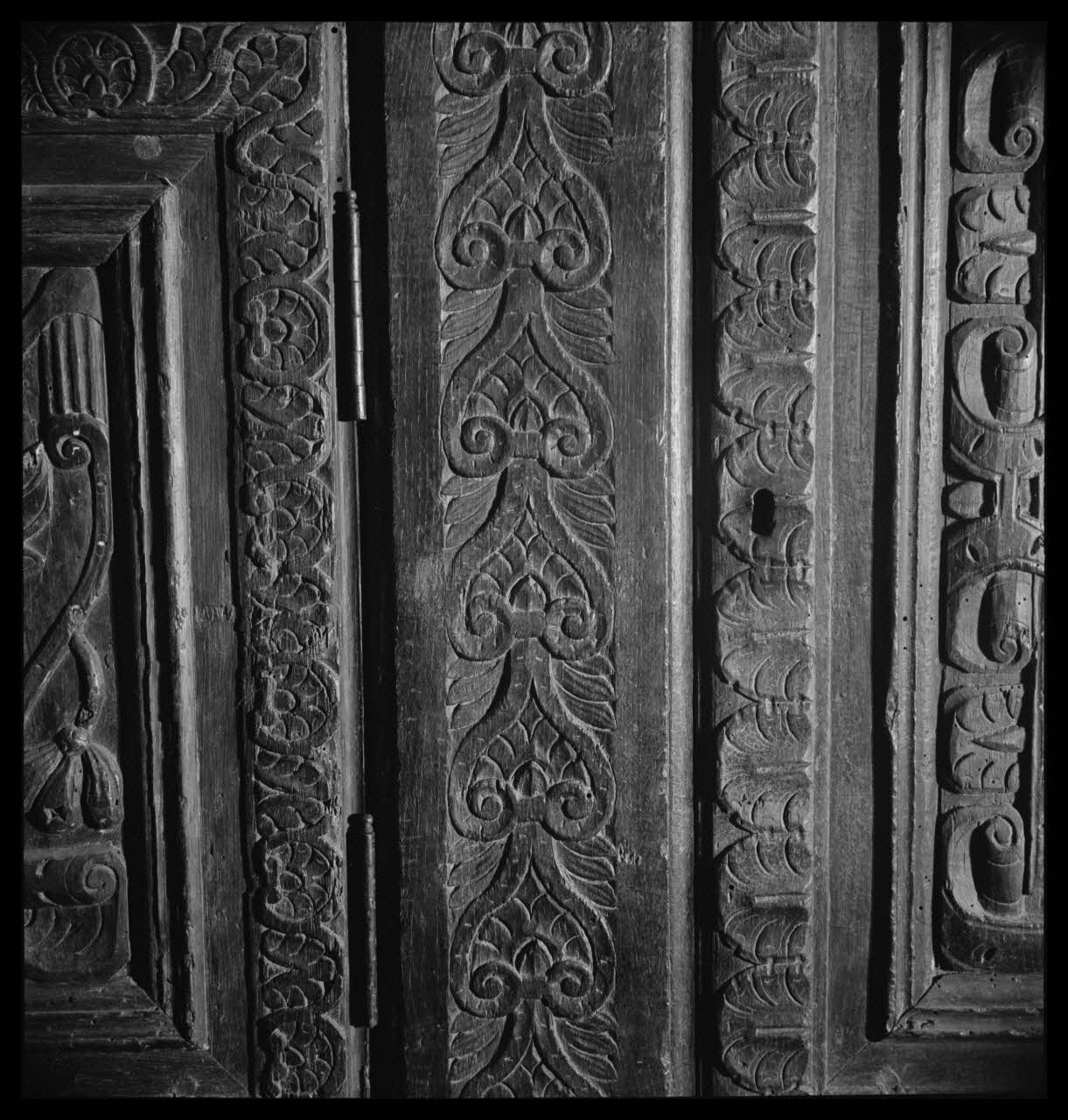 Pierre Soulier photographie MNATP. Exposition. Bretagne : art populaire, ethnographie régionale (23 juin 1951 - 23 septembre 1951) France 1951/6/1 Ph.1951.41.27 Photo