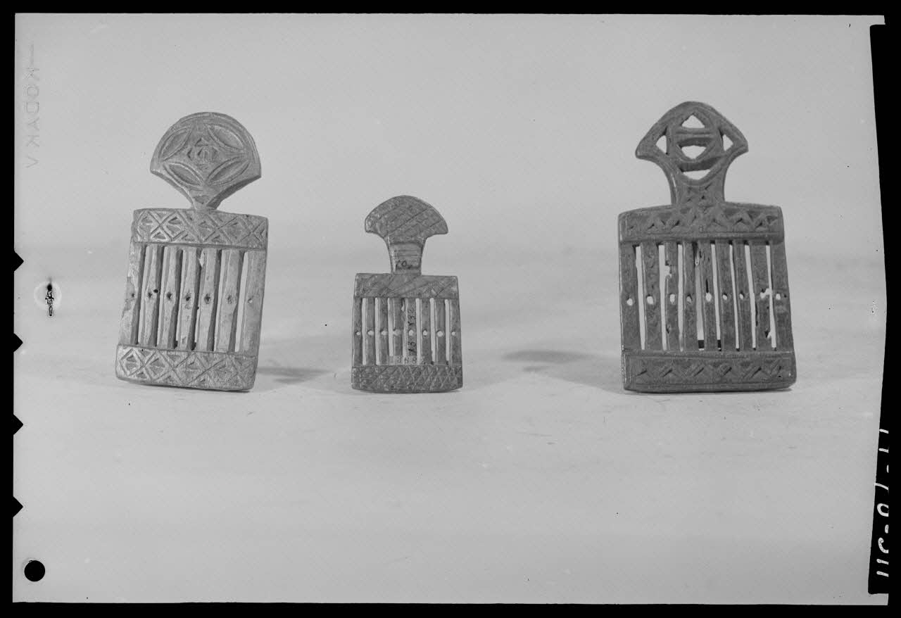 Pierre Séguy photographie Passette en bois gravé d'Auvergne Ile-de-France, France 1944/1/1 Ph.1944.78.311 Photo