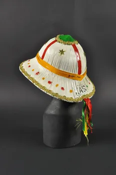Geoffroy chapeau costume "thème traditionnel Kalson All Stars" Guadeloupe, France 1988 1997.65.7.4  Photo Mucem