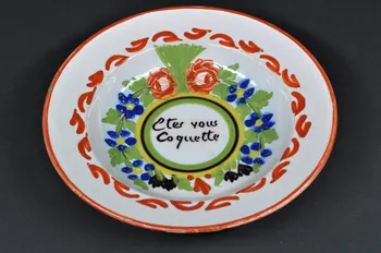 assiette creuse 1943.37.82 Photo Mucem