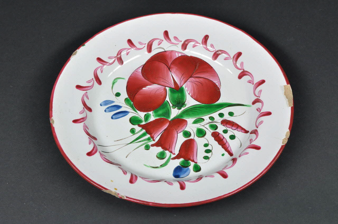 assiette plate 1943.37.93 Photo Mucem