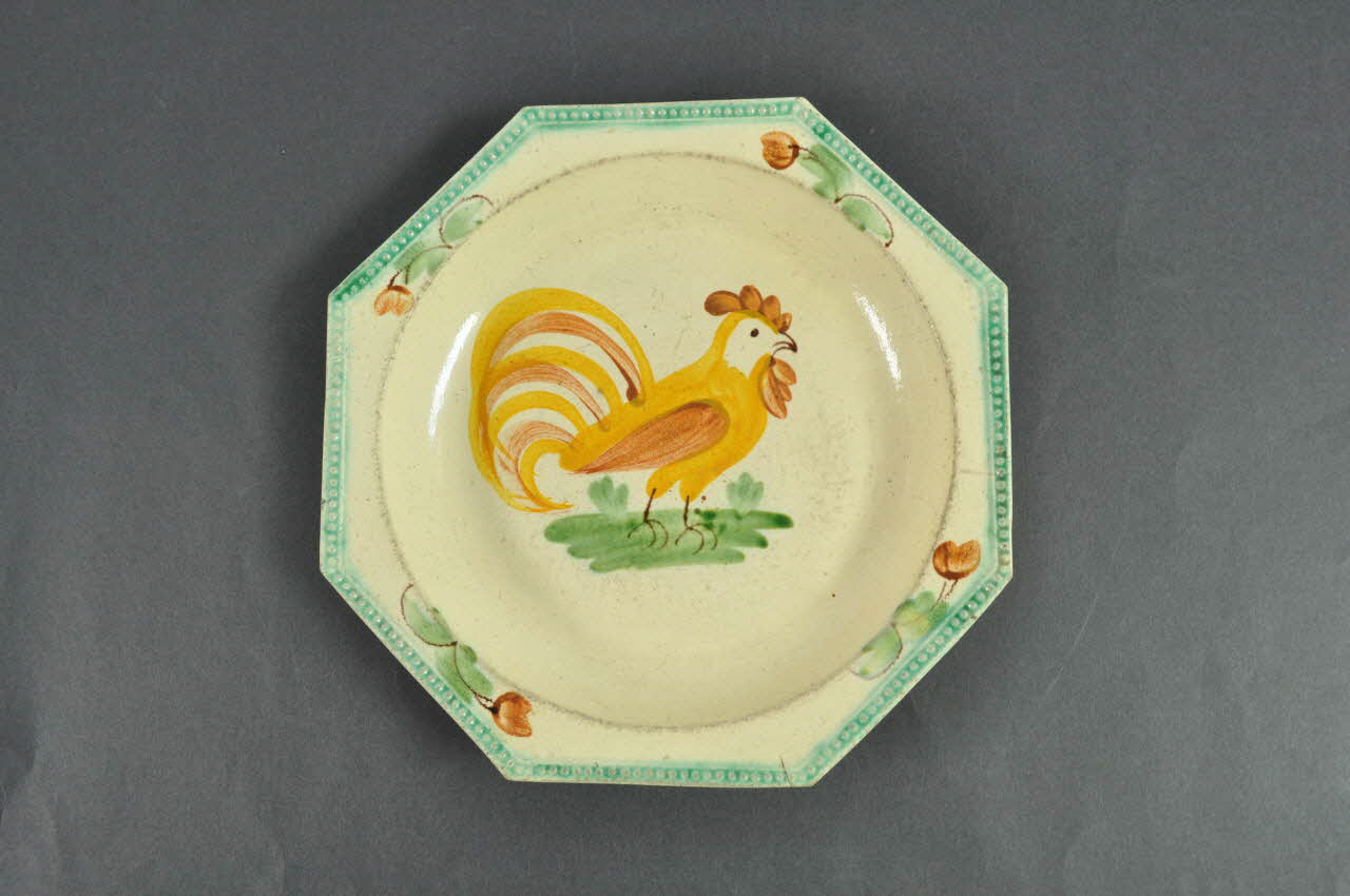 assiette creuse 1943.37.98 Photo Mucem